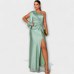 Julie - Elegantní šaty s rafinovaností, barva: vodově zelená