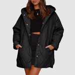 Päivi - Zimní oversize bunda s kapucí, barva: černá