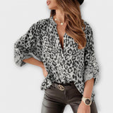Iara - Moderní svetr s leopardím vzorem, barva: stříbrná