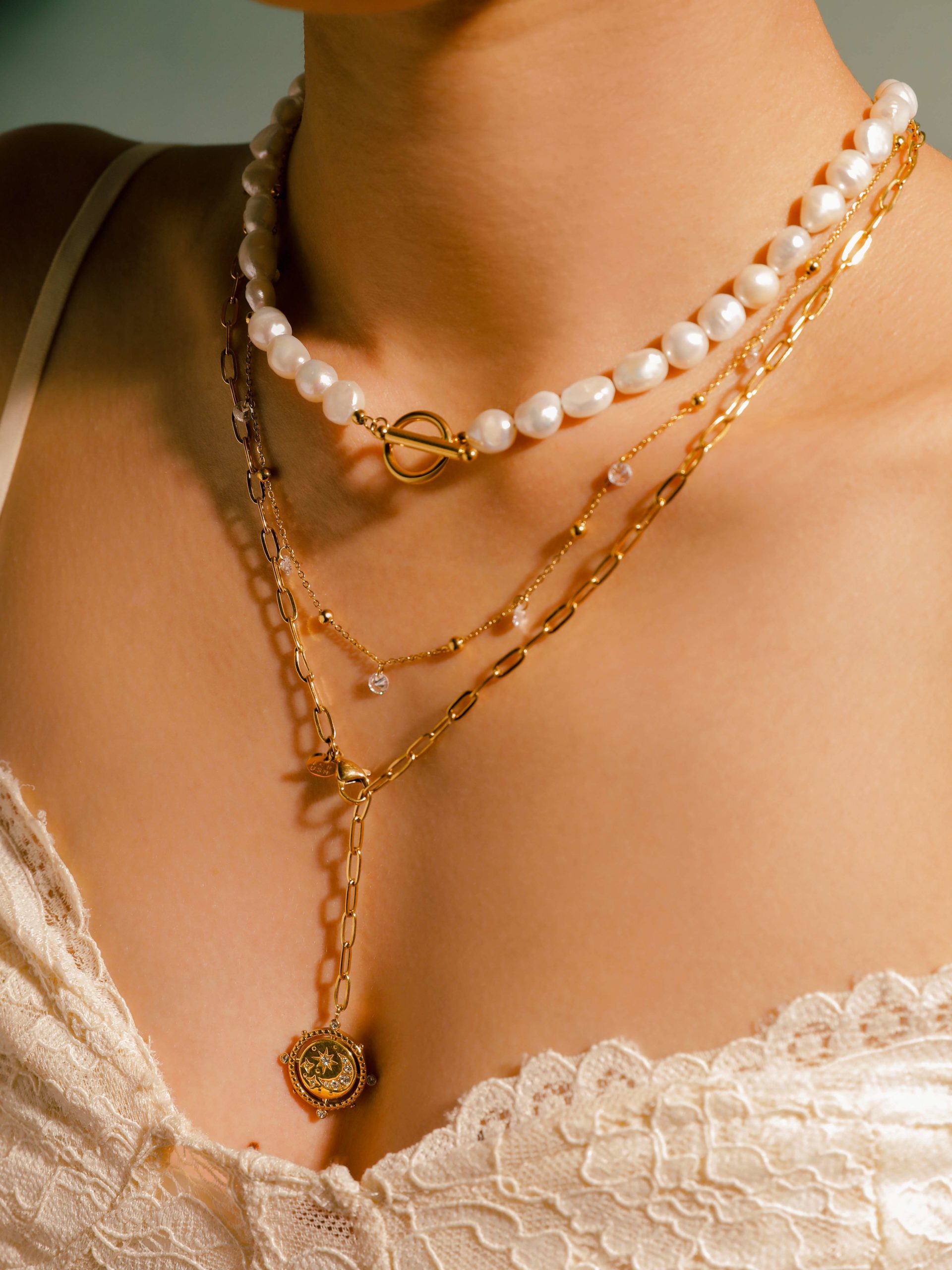 Collana Helminauha OT - Nadčasová elegance