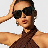 Evelina – Elegantní sluneční brýle