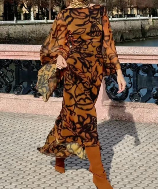 Petra – Hnědé dlouhé plážové šaty s potiskem Glamour, barva: hnědá